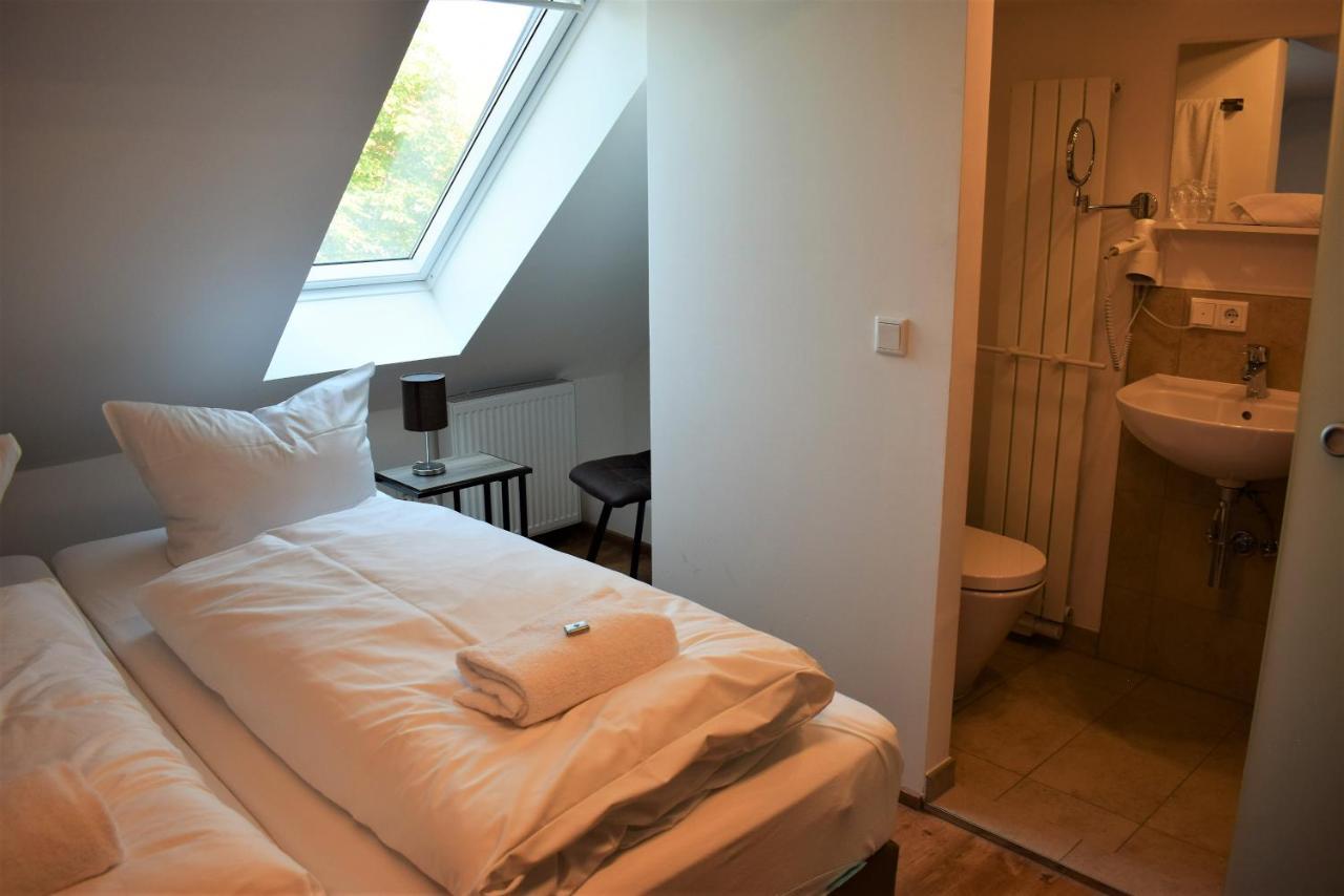 Brauereigasthof Stanglbraeu Hausen  Exterior foto